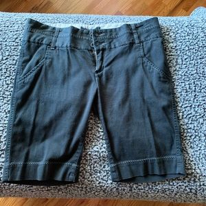 Women’s black BKE Bermuda short size 30 waist